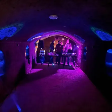 Zoeld Sziget Ueduelohaz Egerszalók