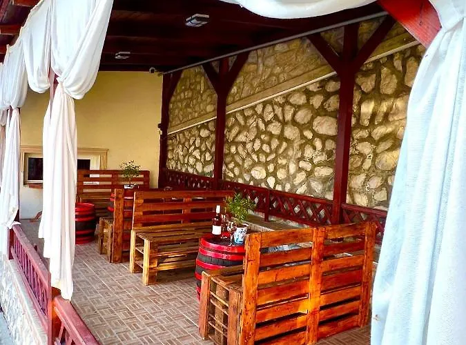 Bed & Breakfast Zoeld Sziget Ueduelohaz 3*