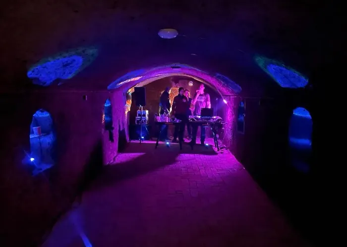 Zoeld Sziget Ueduelohaz Egerszalók